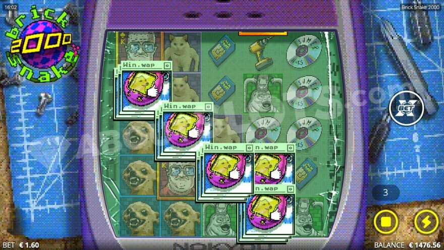 Base game with a Nokia phone as the reel frame.